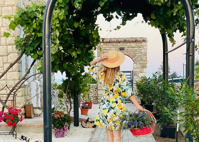 Halta Pescarus 게스트하우스